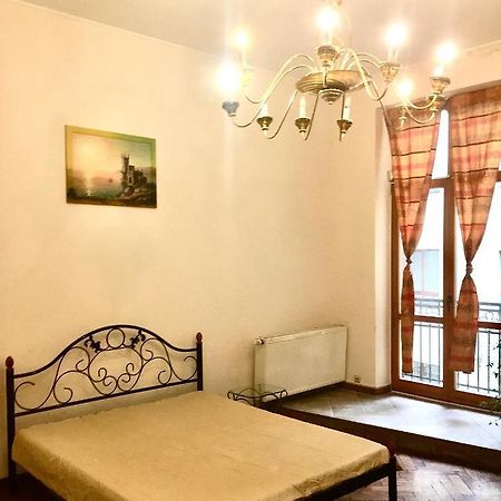Lviv'S Prospekt Shevchenka Apartments מראה חיצוני תמונה